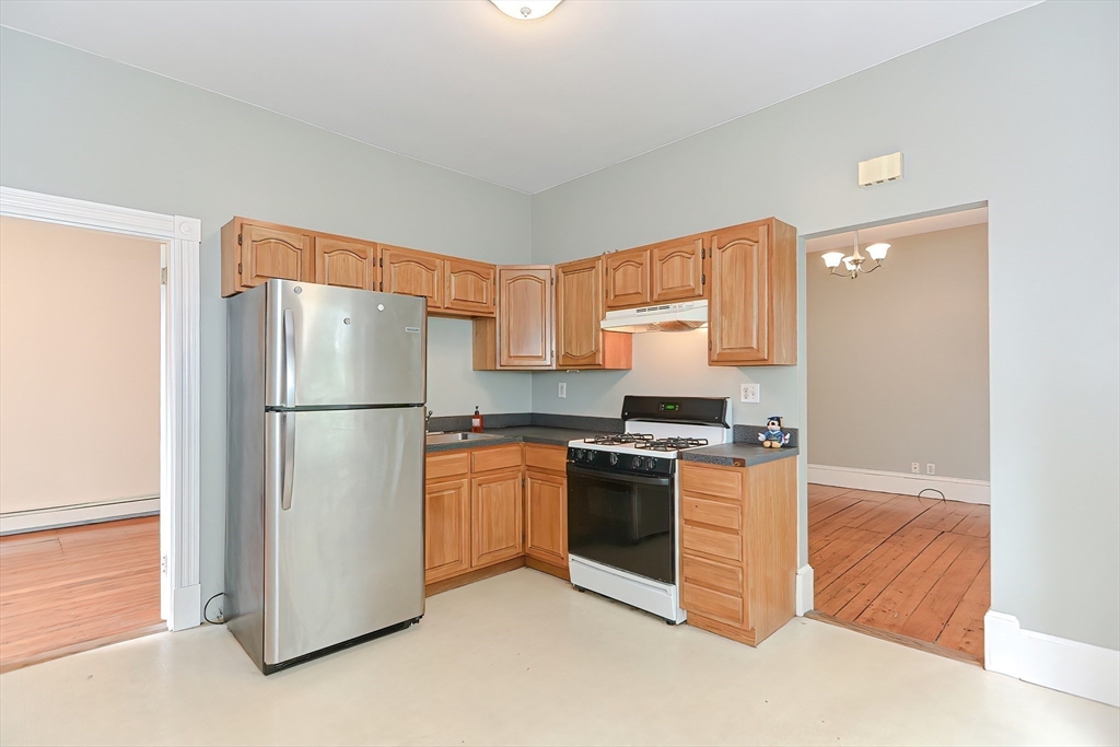 108 Beacon St # 1 Property Photo 1