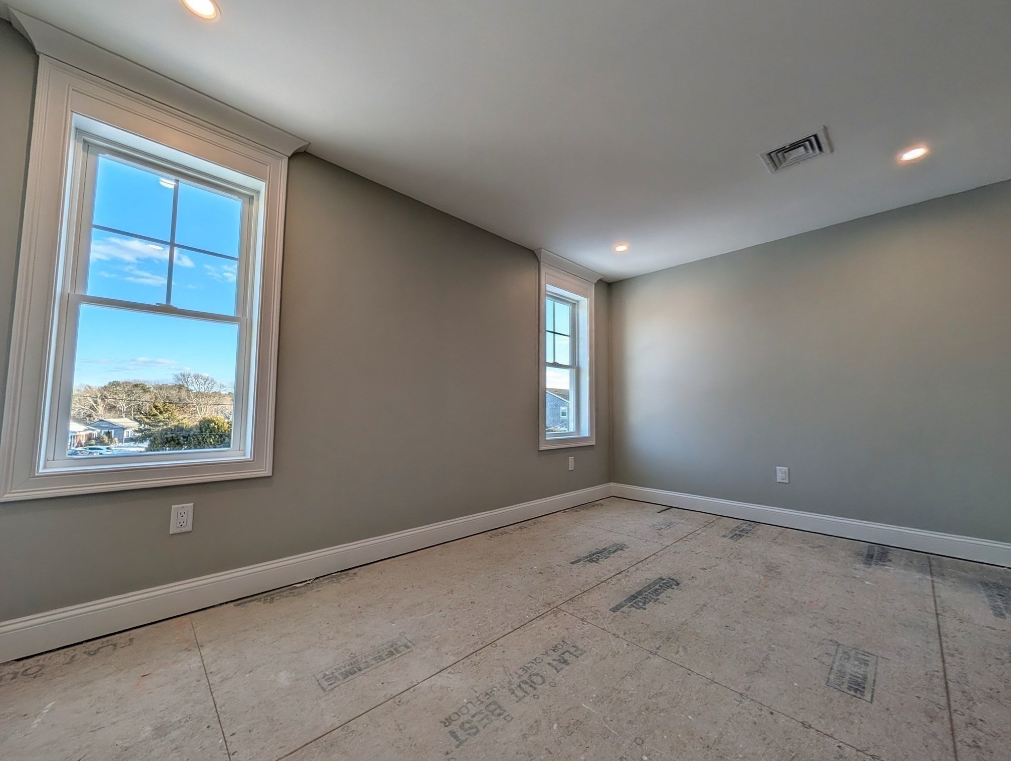 46 Holt Rd # A Property Photo 16