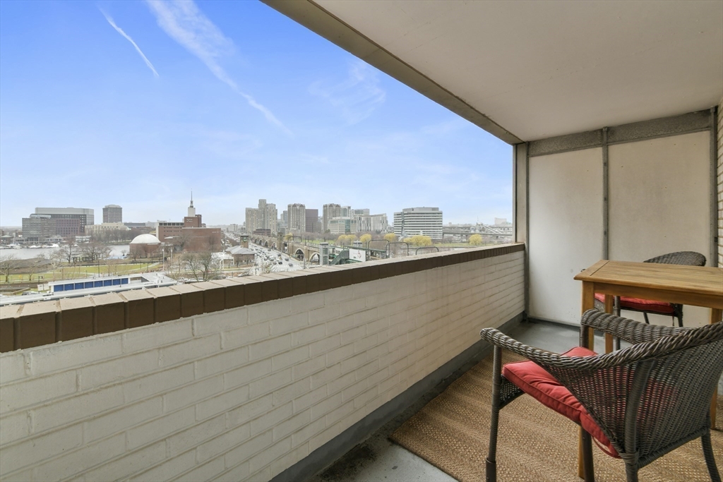 6 Whittier Pl # 8P Property Photo 1