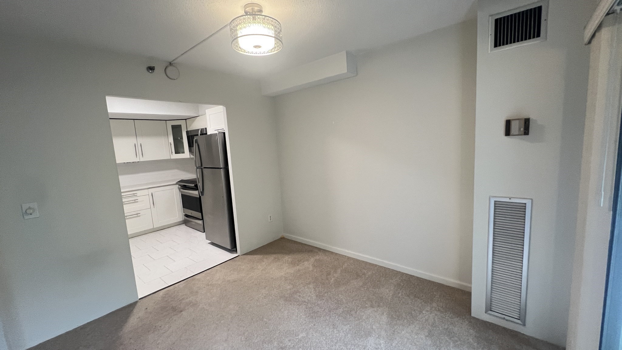 1731 Beacon # 108 Property Photo 7