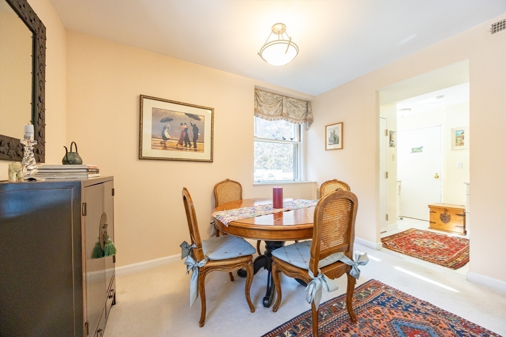 75 Glen Rd # B4 Property Photo 8