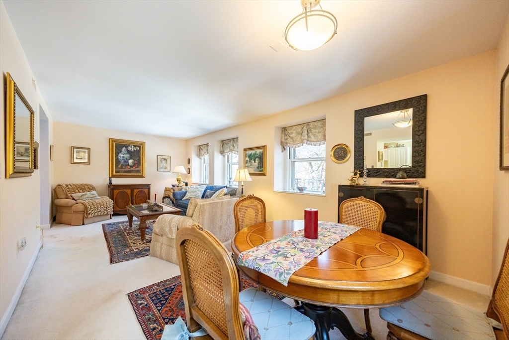 75 Glen Rd # B4 Property Photo 21