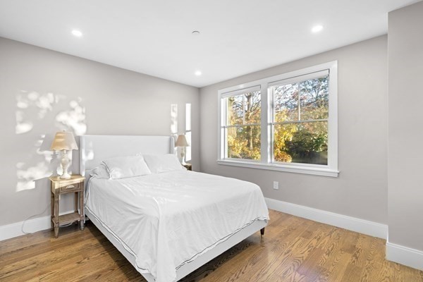 24 Selkirk # 4 Property Photo 7