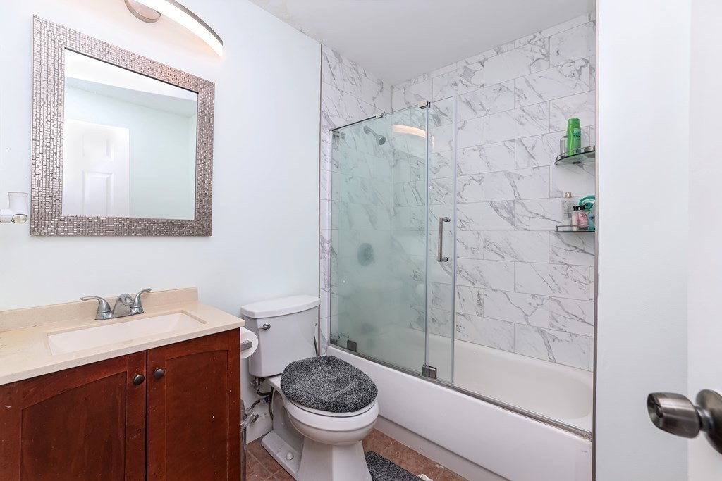 44 Washington St # 801 Property Photo 4