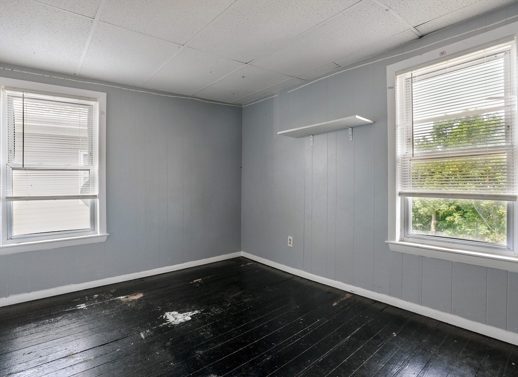 6 Montana Ave Property Photo 7