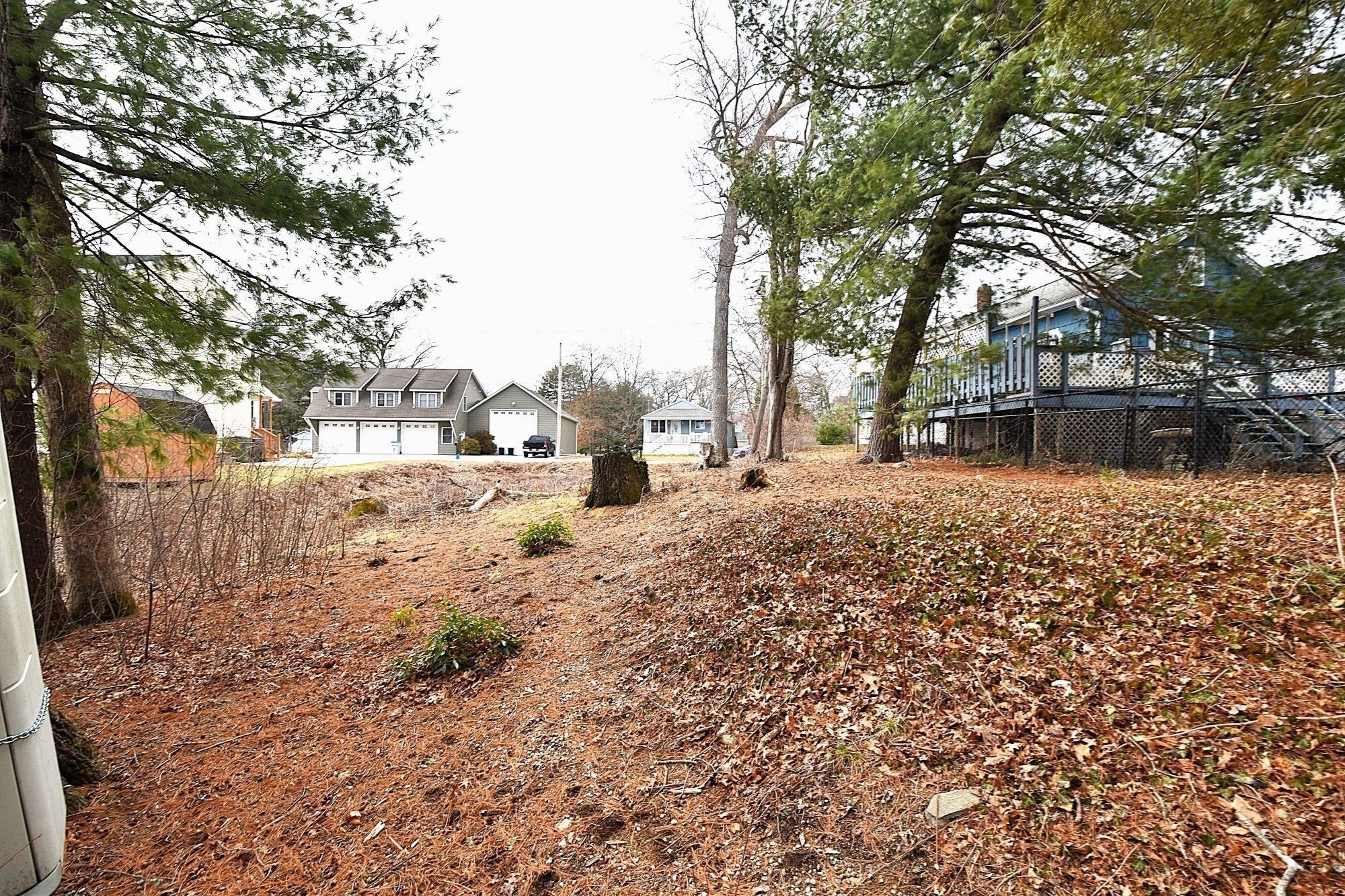 16 Black Point Rd Property Photo 8