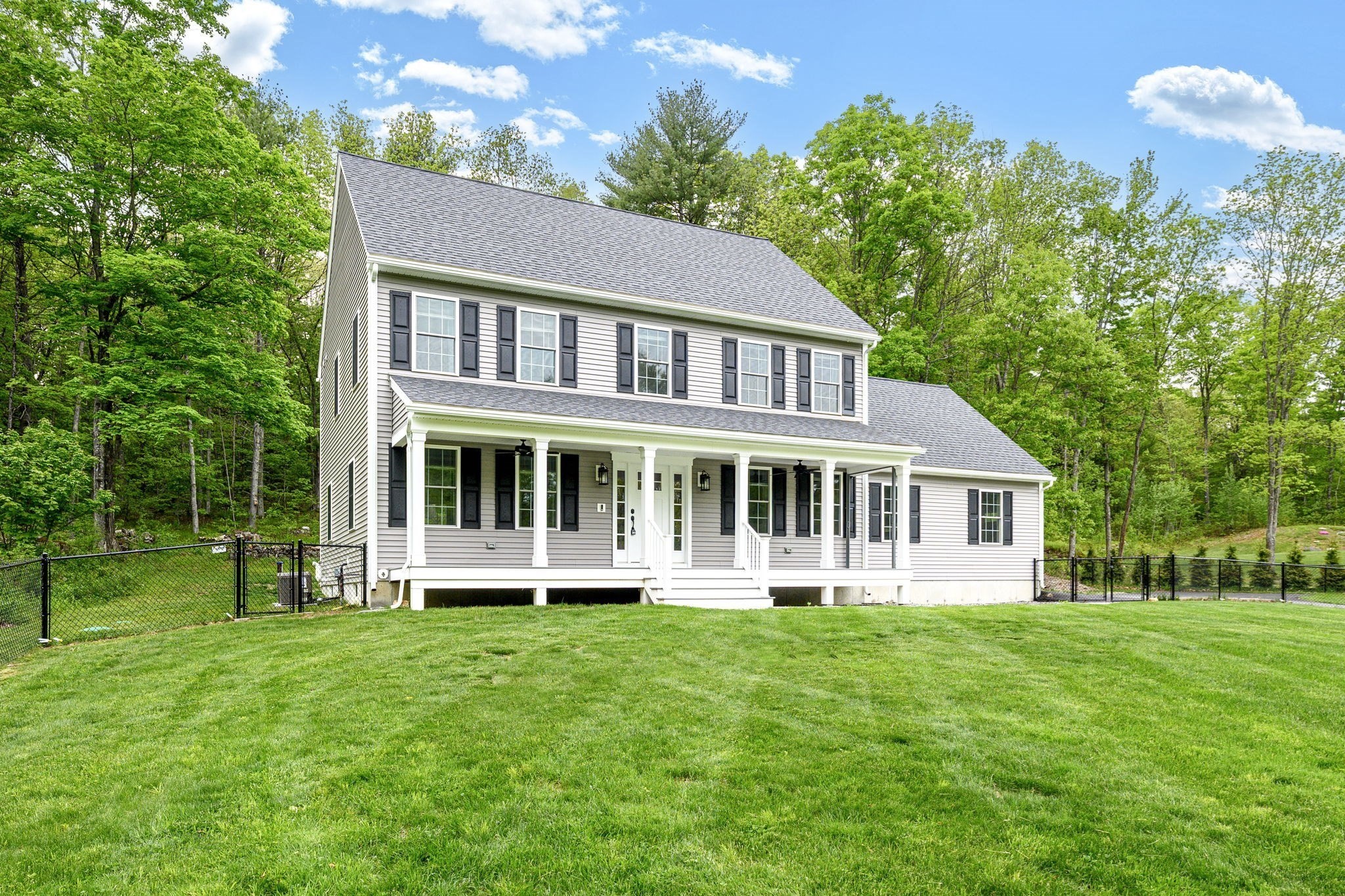 1310 N Brookfield Rd Property Photo 1