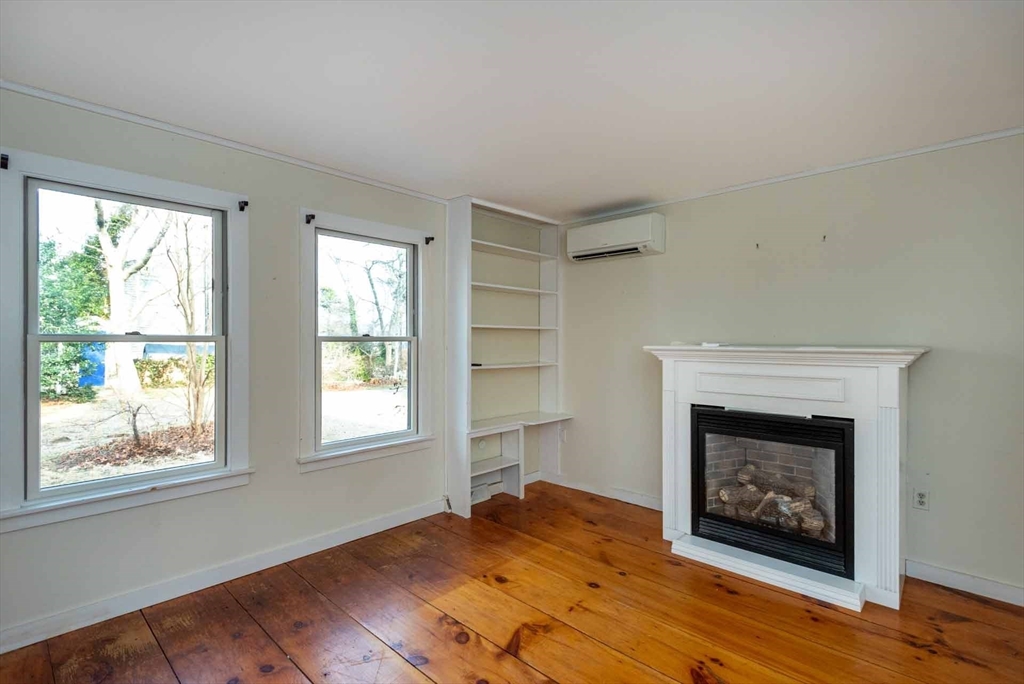 17 Chapman La Property Photo 6
