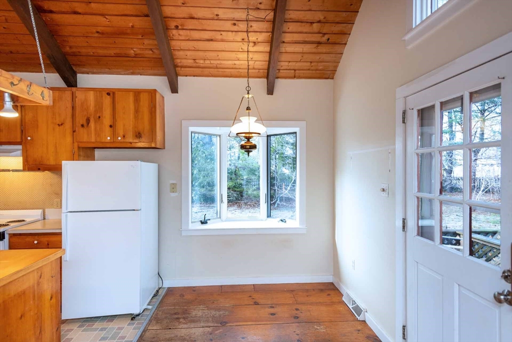 17 Chapman La Property Photo 12
