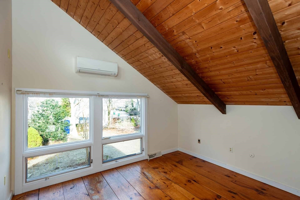 17 Chapman La Property Photo 17
