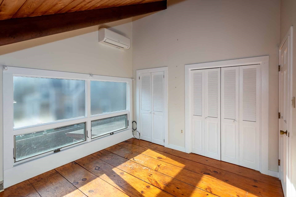 17 Chapman La Property Photo 19