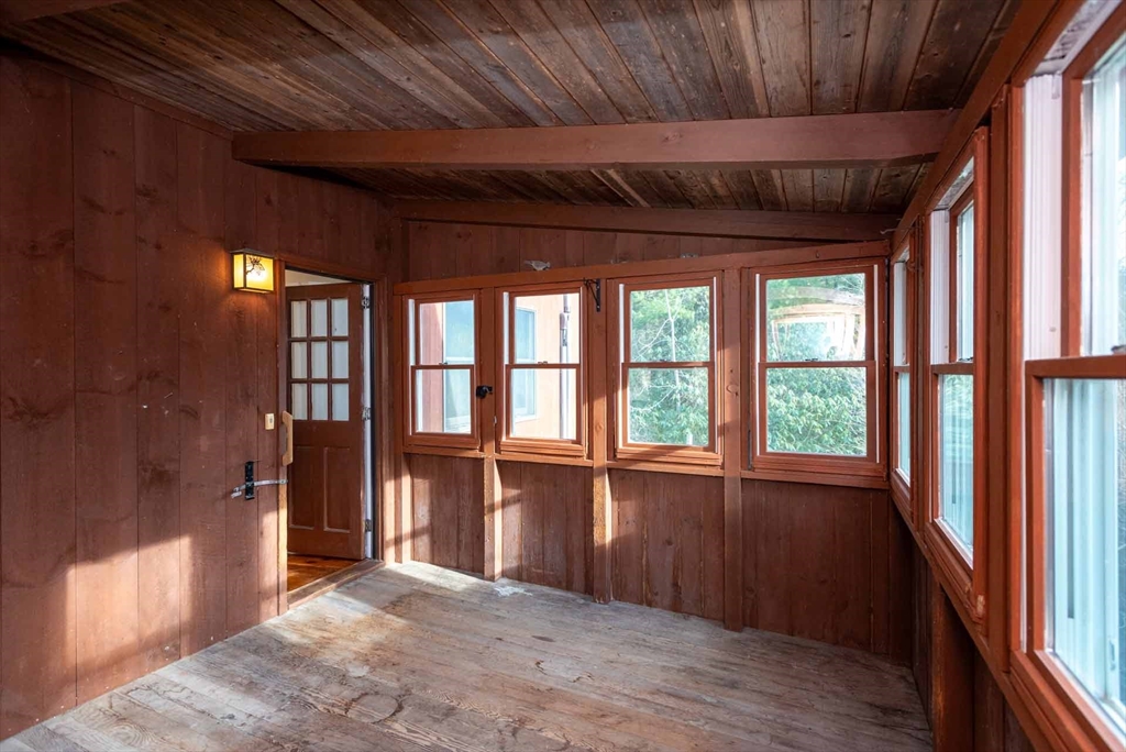 17 Chapman La Property Photo 22