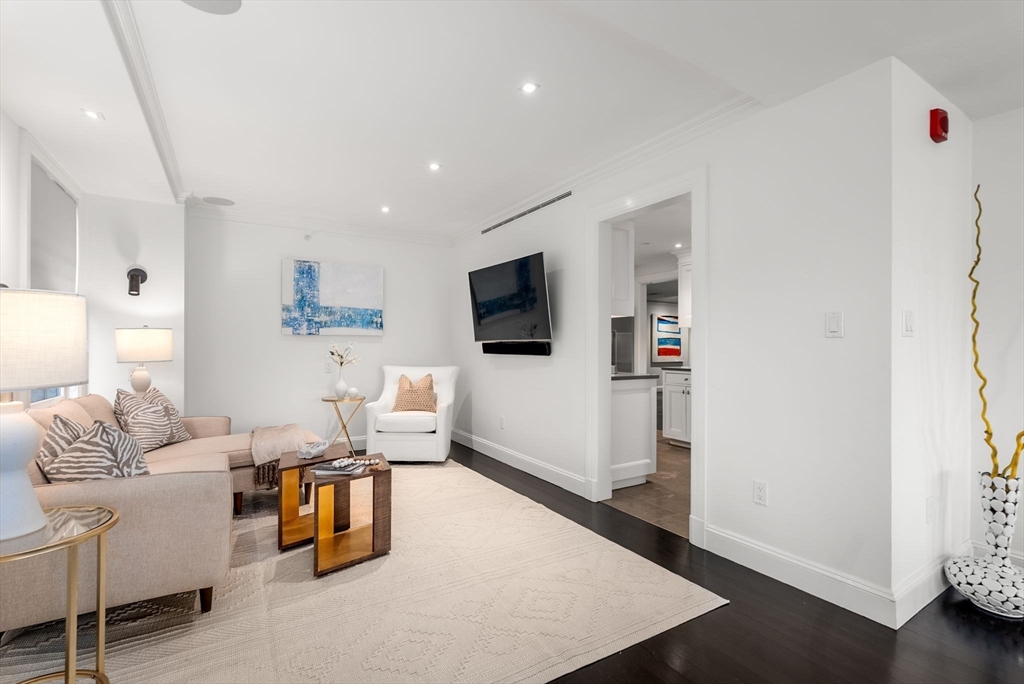 2 Commonwealth # 9a Property Photo 14