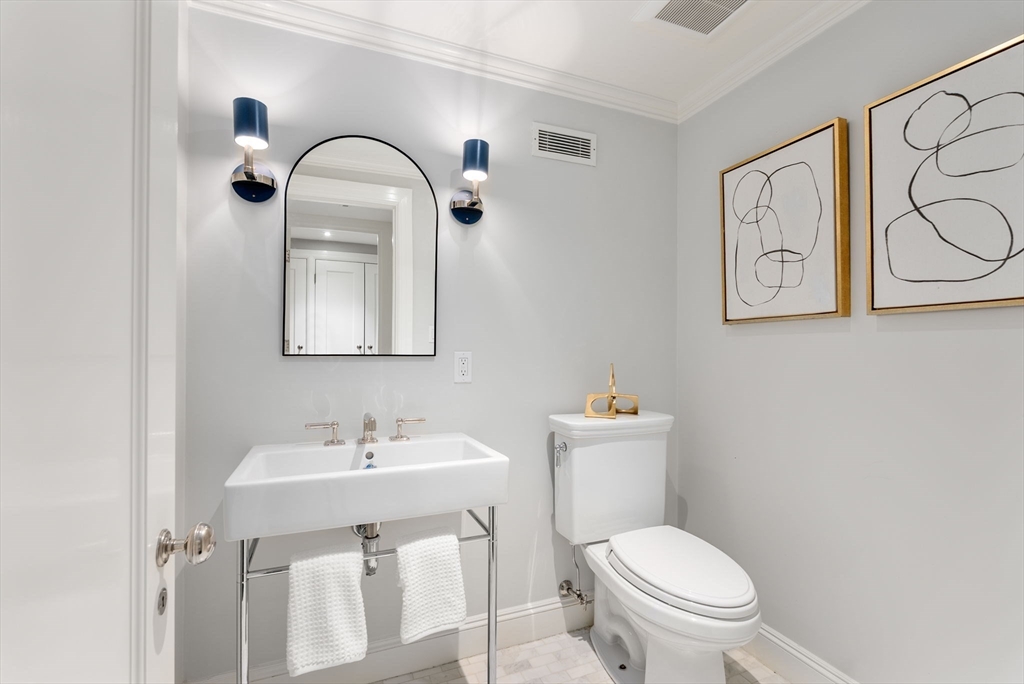 2 Commonwealth # 9a Property Photo 26