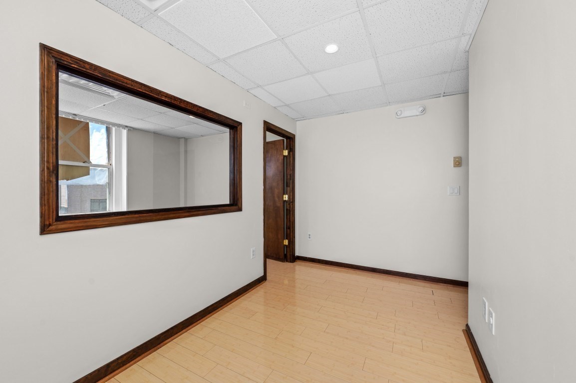 459 Broadway Property Photo 18