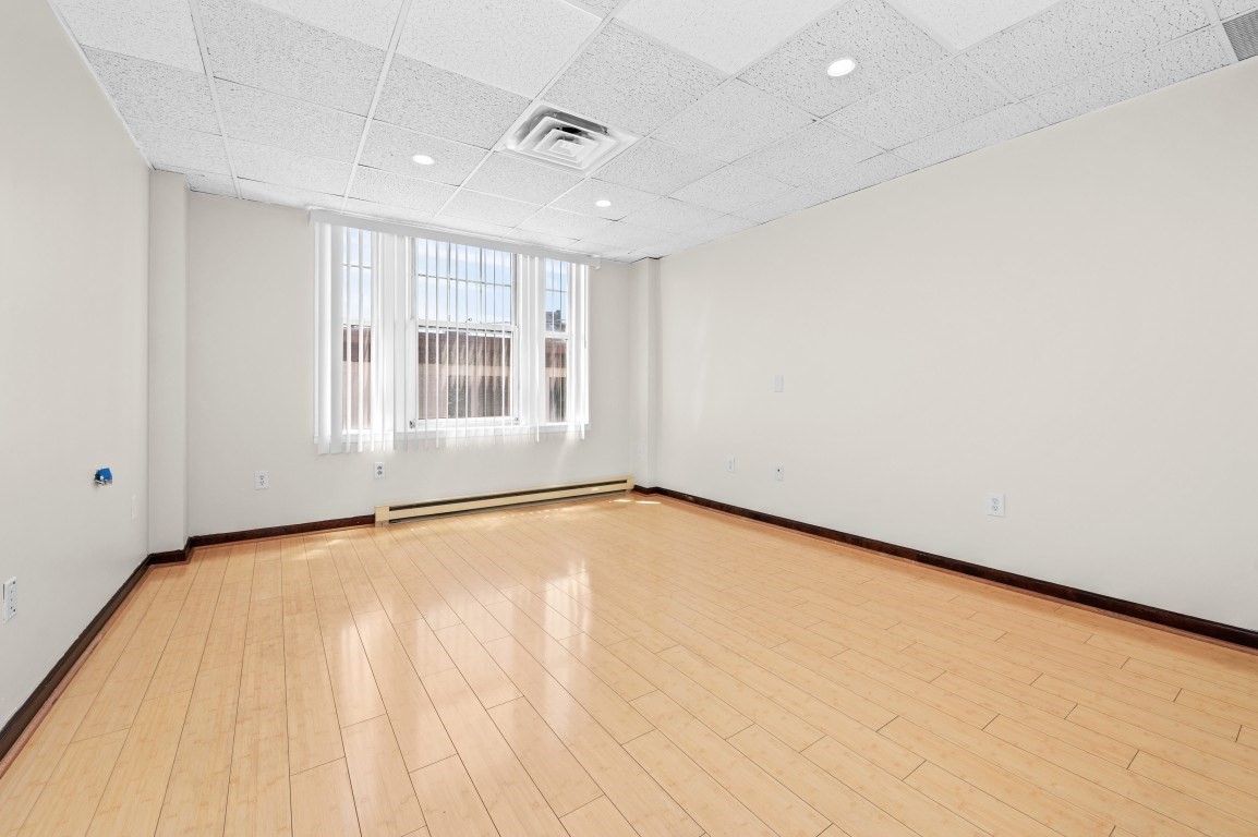 459 Broadway Property Photo 22