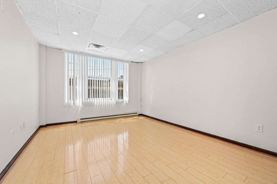 459 Broadway Property Photo 29