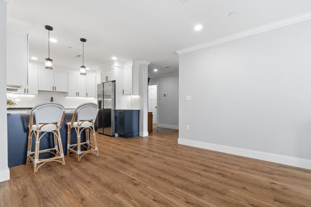 1721 Centre St # 304 Property Photo 11