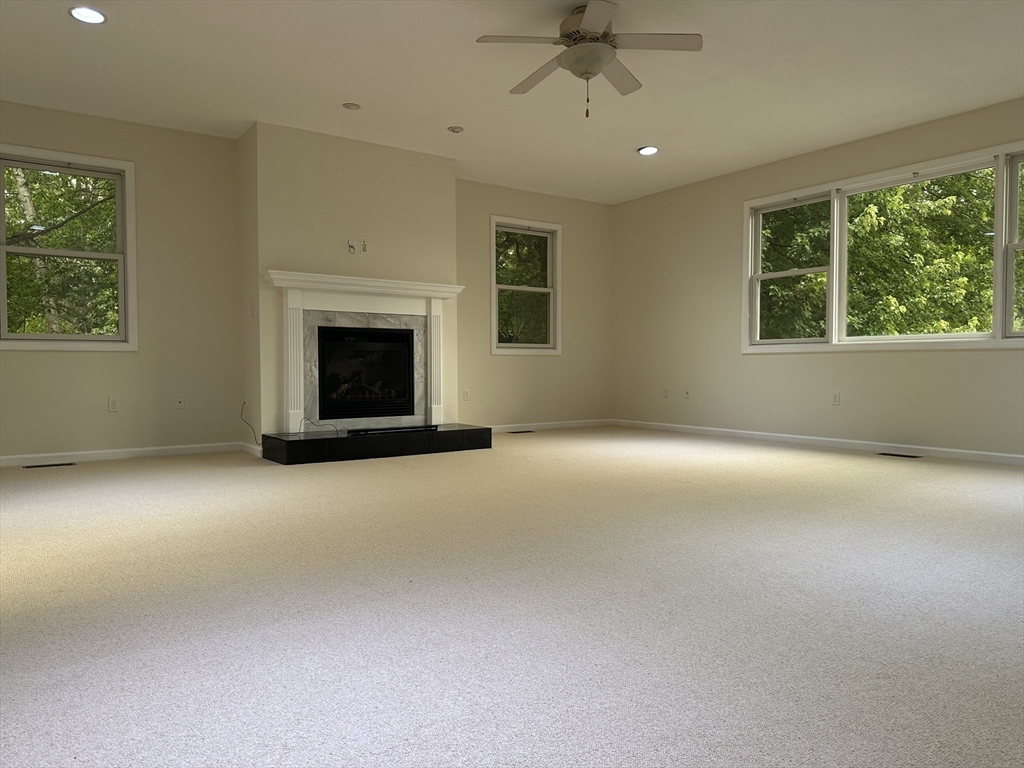 136 Thompkins Avenue Property Photo 12