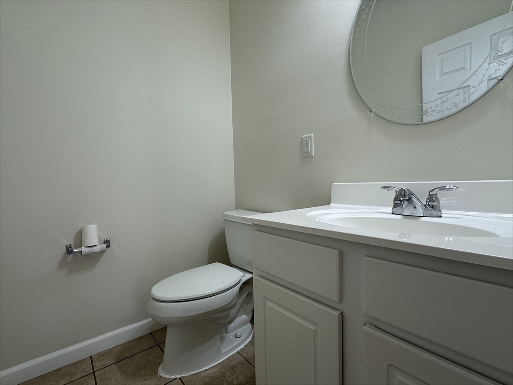 136 Thompkins Avenue Property Photo 14