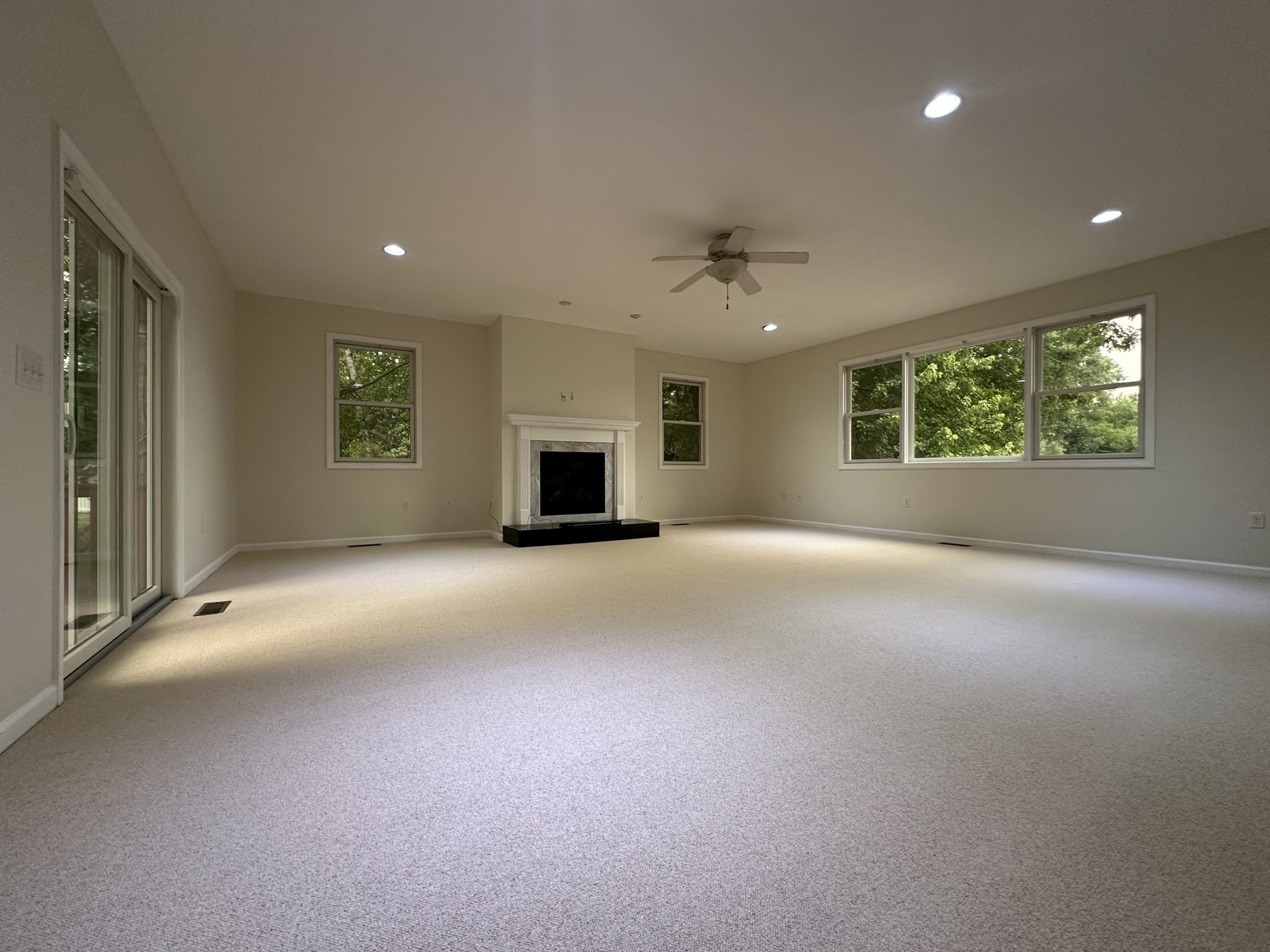 136 Thompkins Avenue Property Photo 15