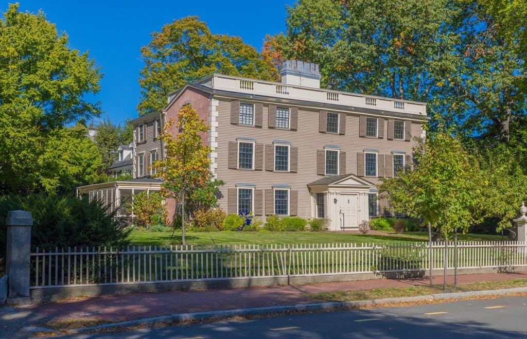 159 Brattle Street Property Photo 2