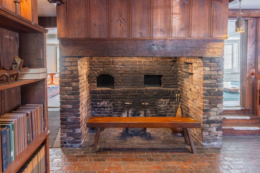 159 Brattle Street Property Photo 17
