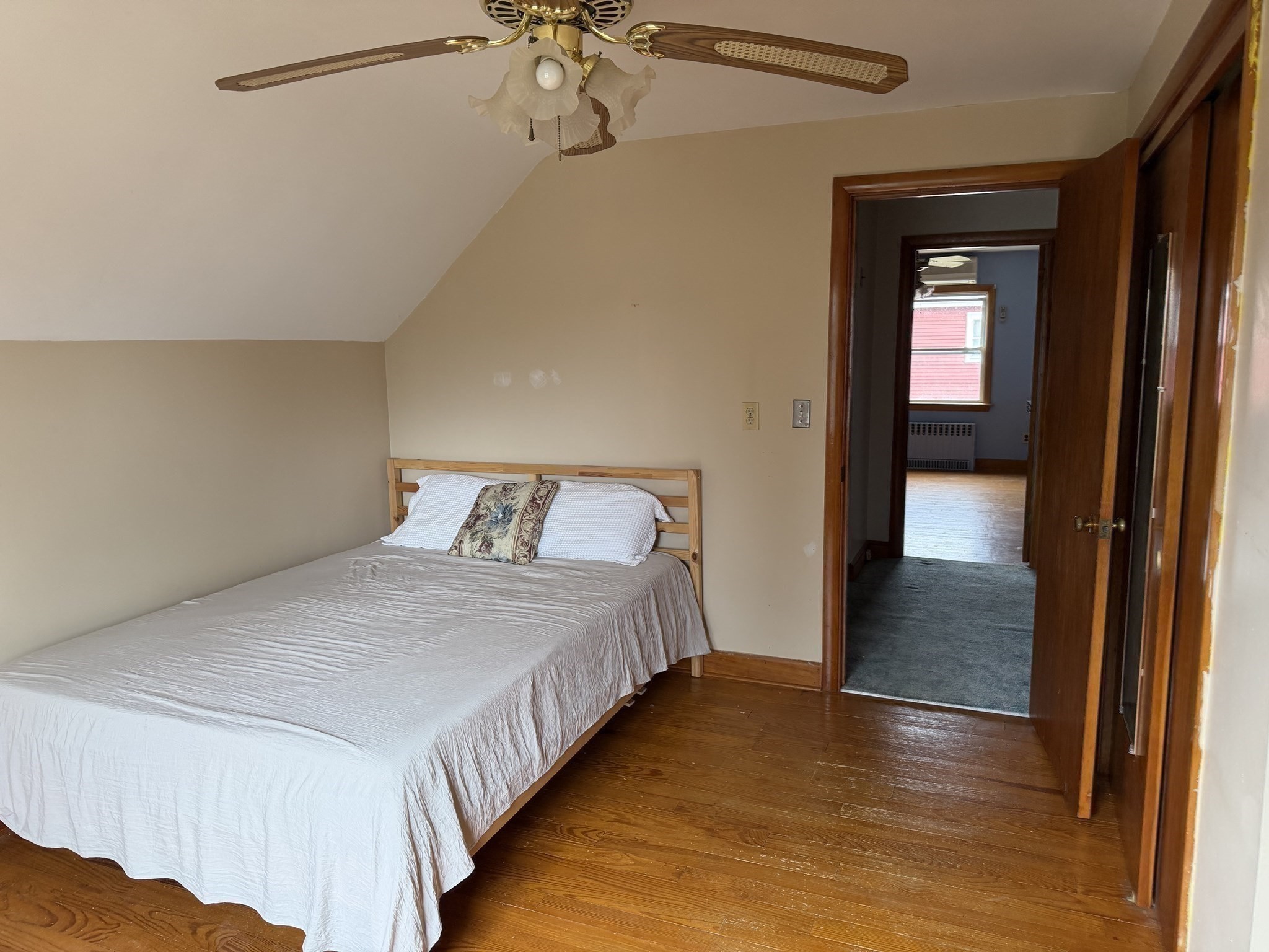 30 Gray St Property Photo 25