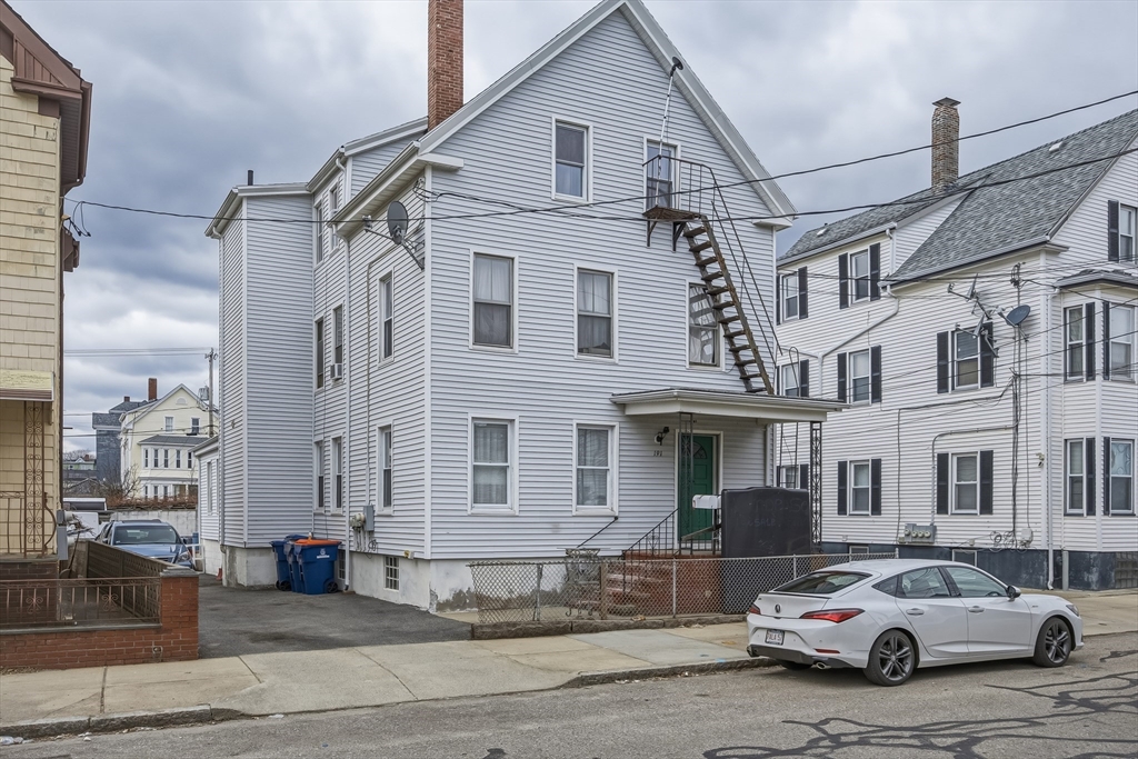 191 Bonney St Property Photo 2