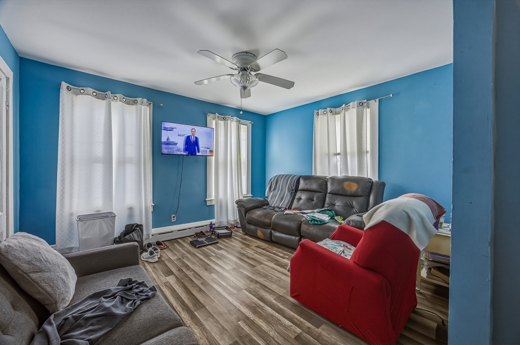191 Bonney St Property Photo 6
