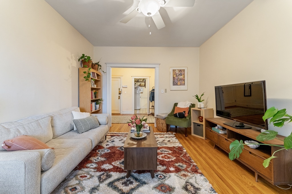 238 S Huntington Ave # 5 Property Photo 1