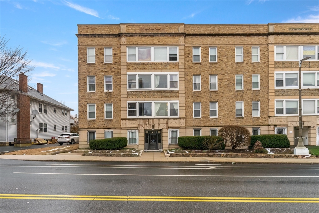 238 S Huntington Ave # 5 Property Photo 19