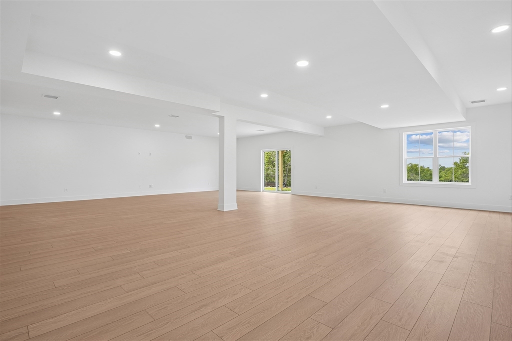 15 Broadleaf # 0006 Property Photo 7