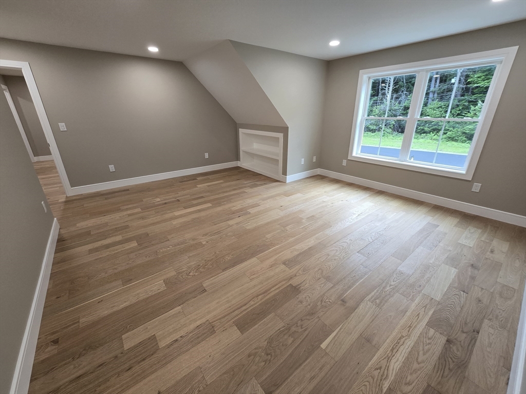 2930 Shelburne Falls Rd Property Photo 29
