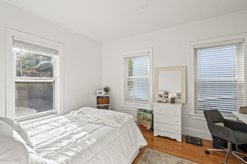 55 Saxton Street # 1 Property Photo 6