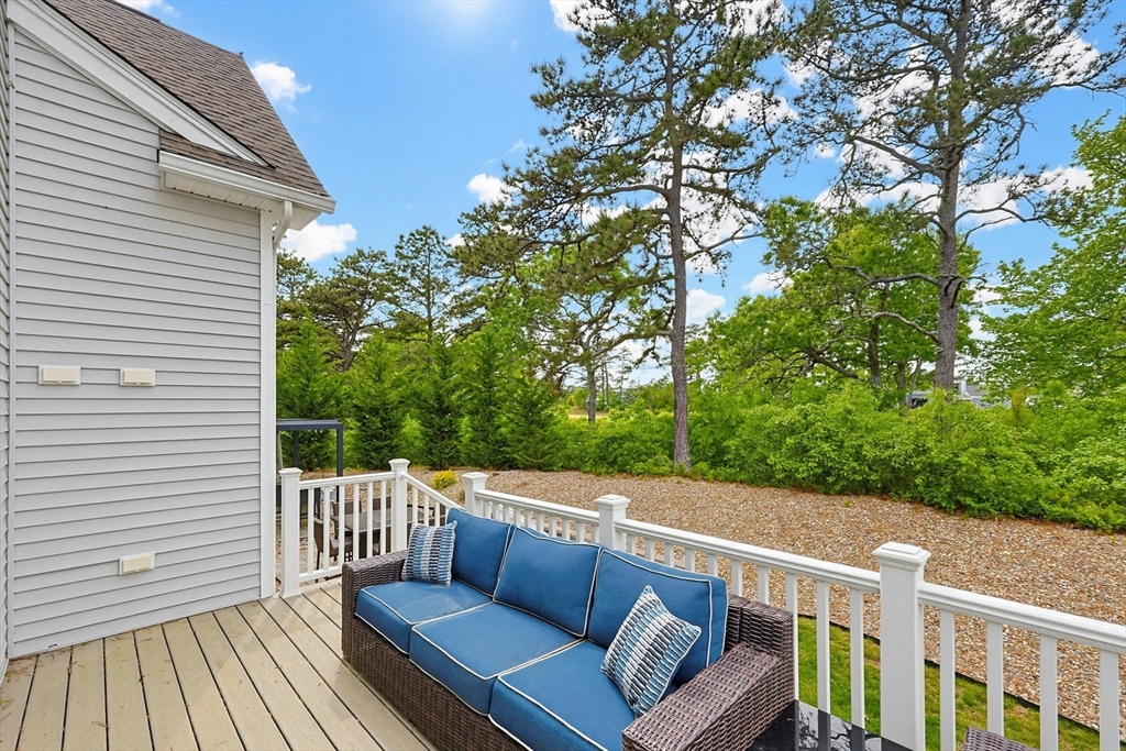14 Briarwood Property Photo 5