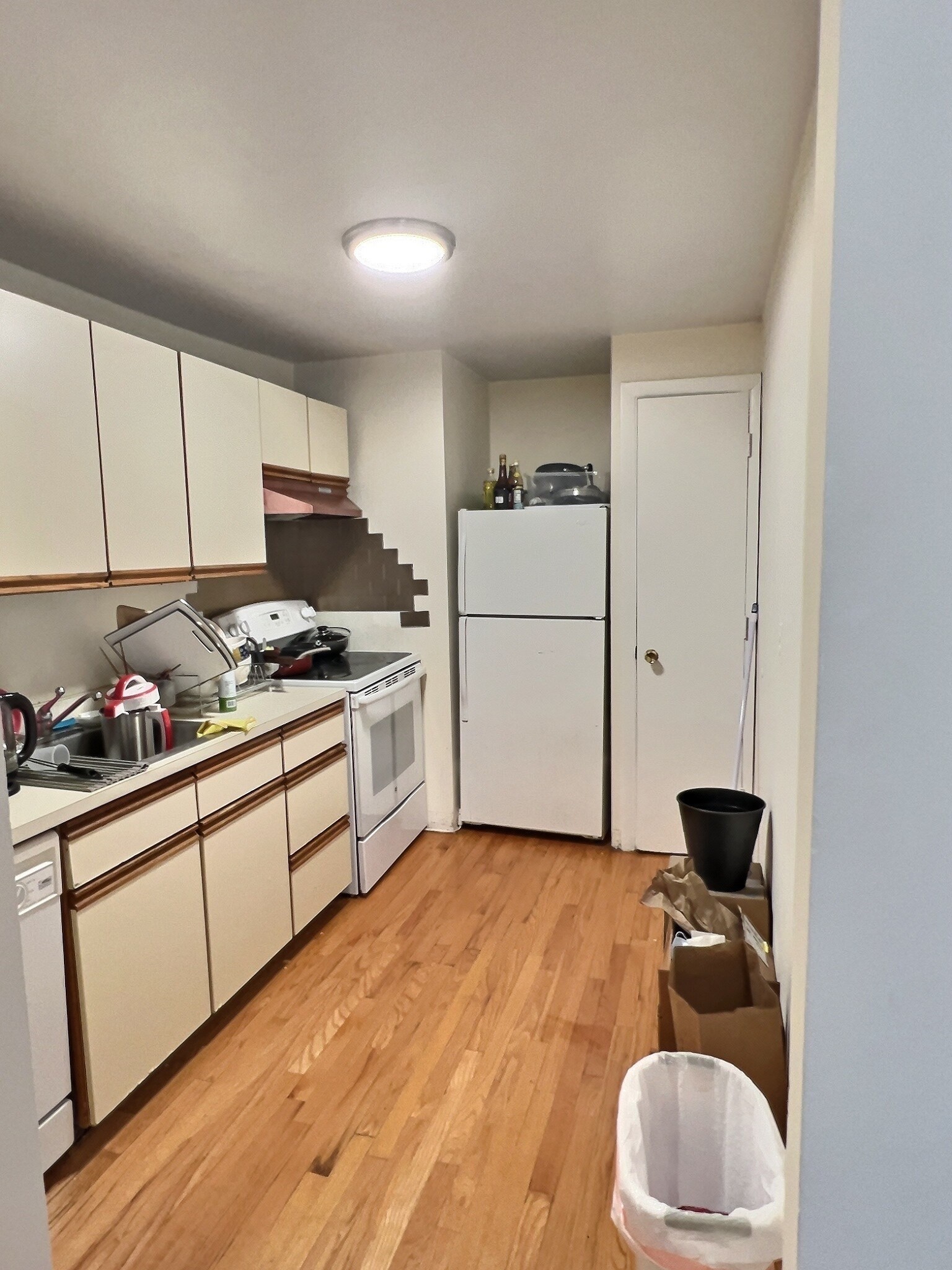 1039 Commonwealth Ave # 31 Property Photo 1