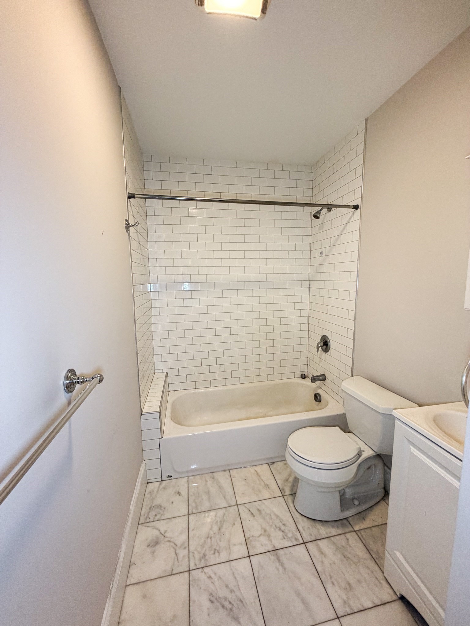 255 Paris # 2 Property Photo 13