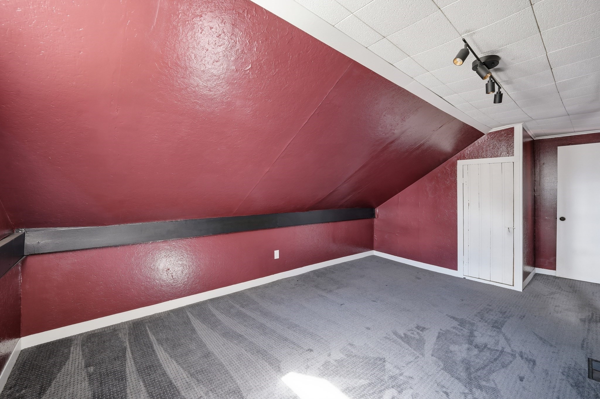 5 Torrey St Property Photo 21
