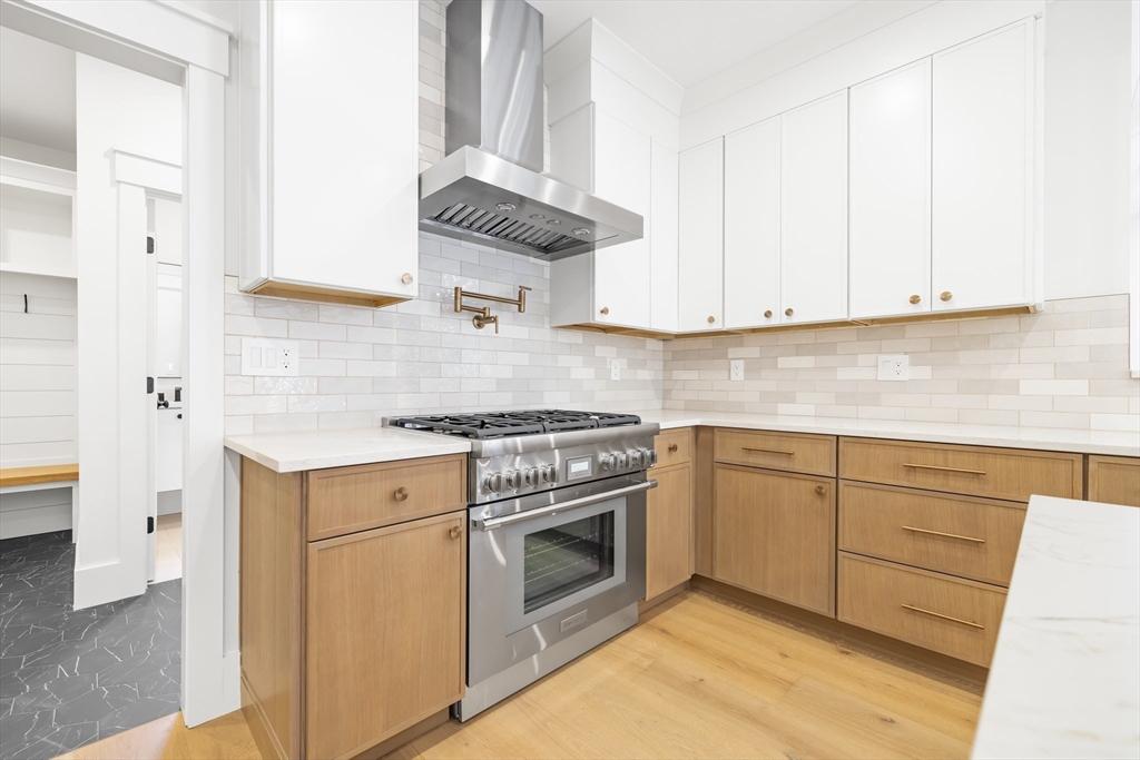 5 Bradford Road Property Photo 7