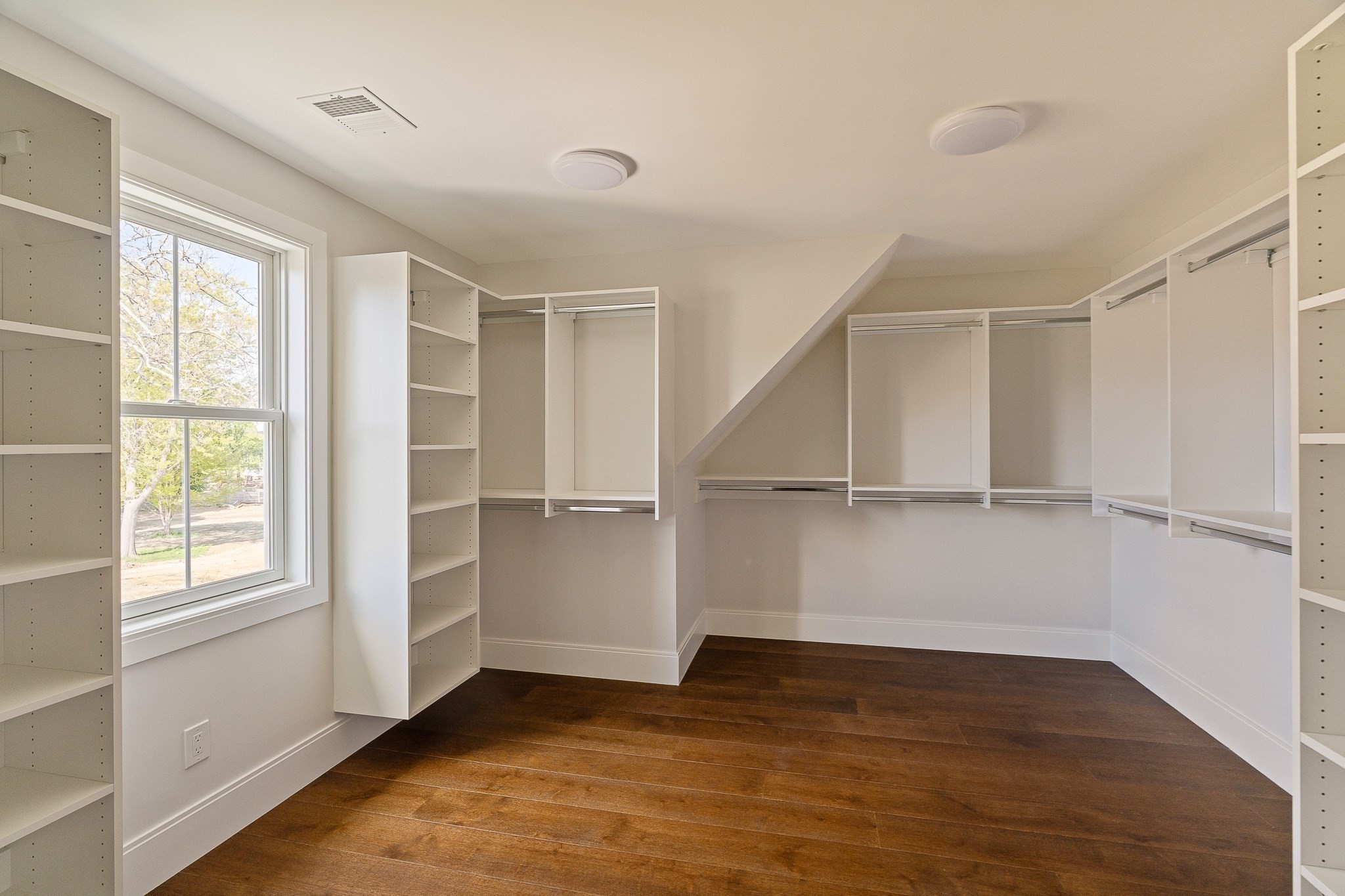 17 Wyndemere Lane Property Photo 22
