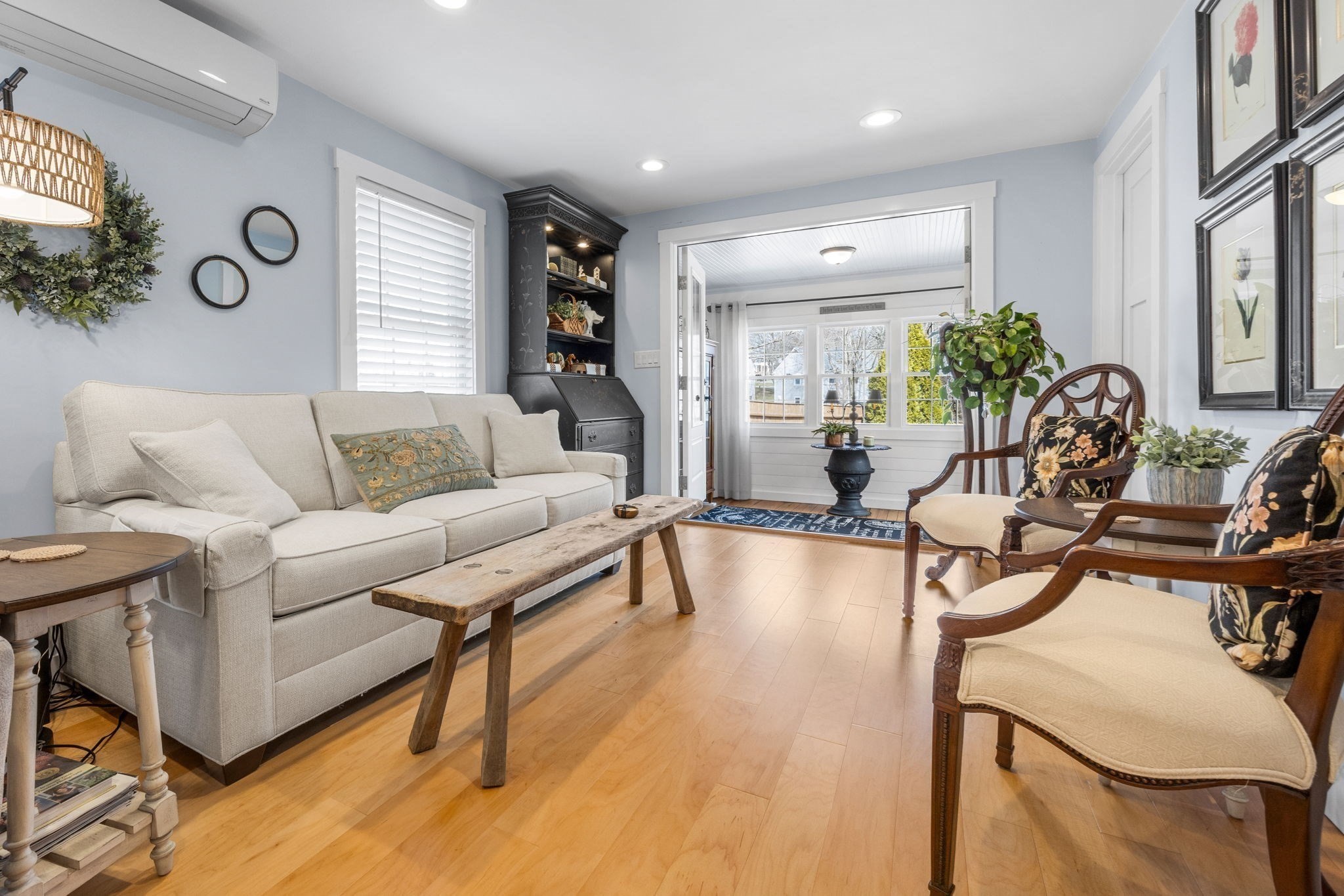 182 Woods Hole Rd Property Photo 10