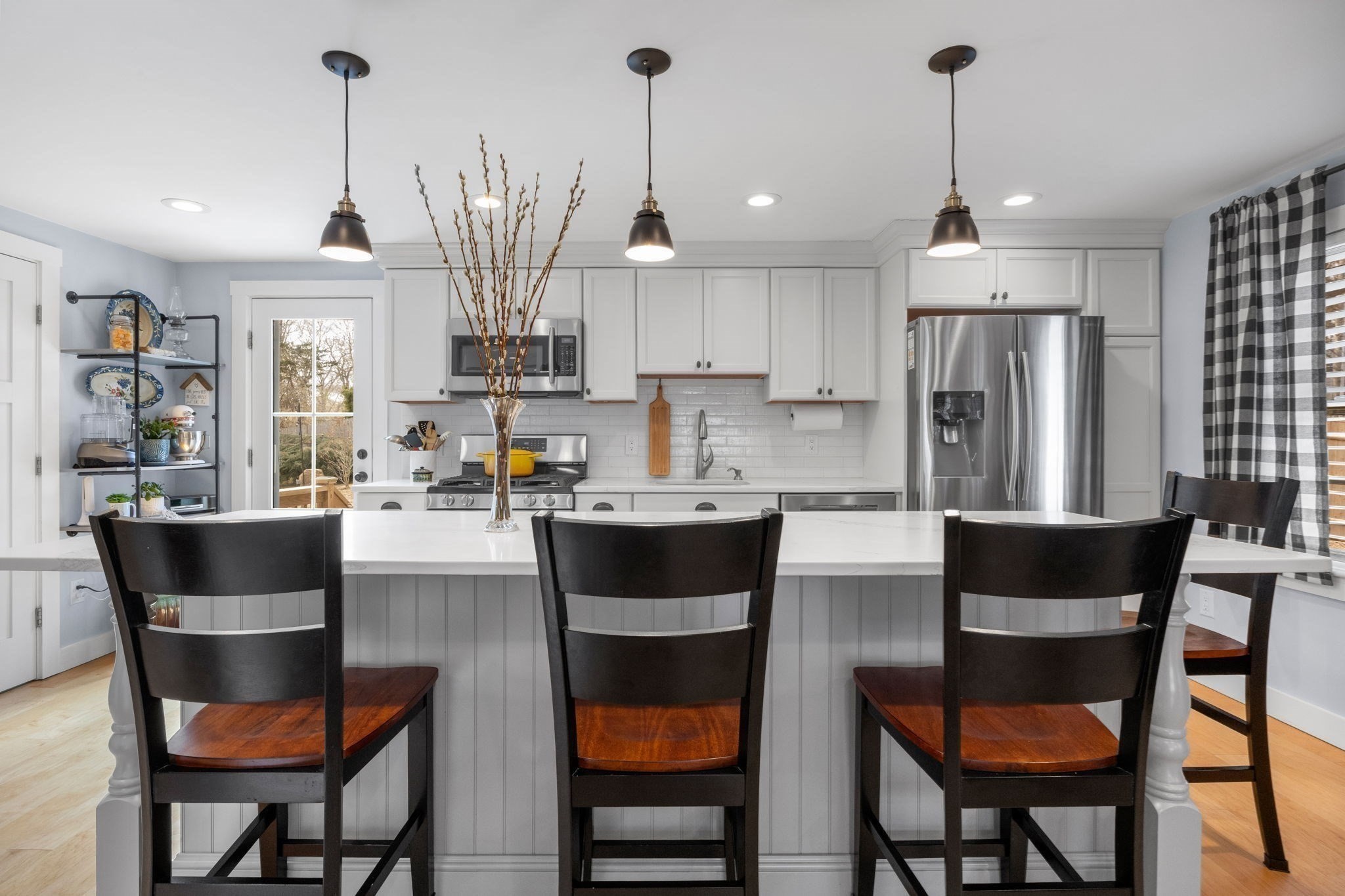 182 Woods Hole Rd Property Photo 12