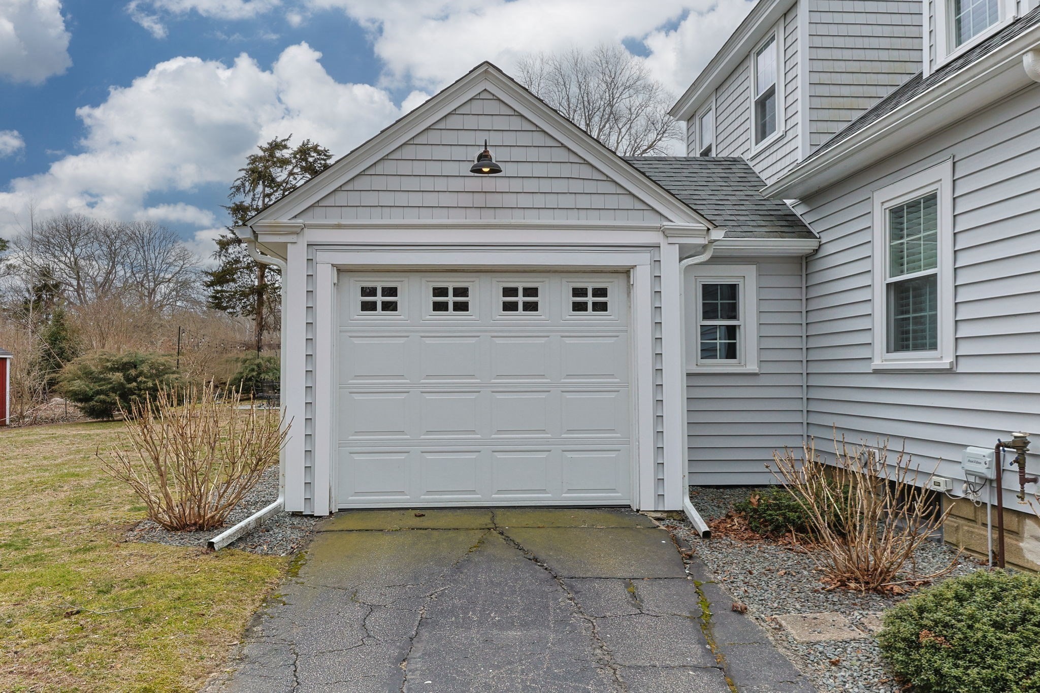 182 Woods Hole Rd Property Photo 34