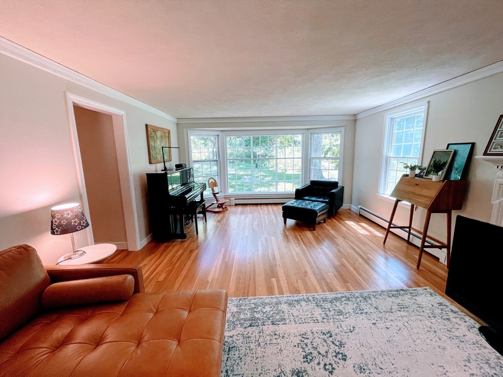 16 Page Farm Rd Property Photo 3