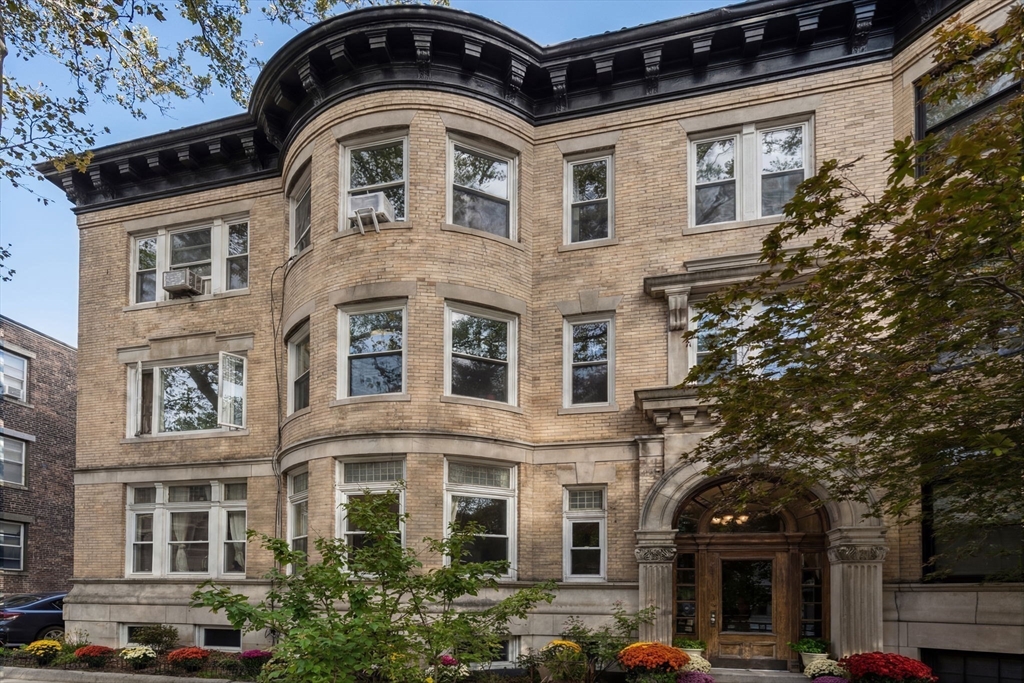 7 Parkman St # 1