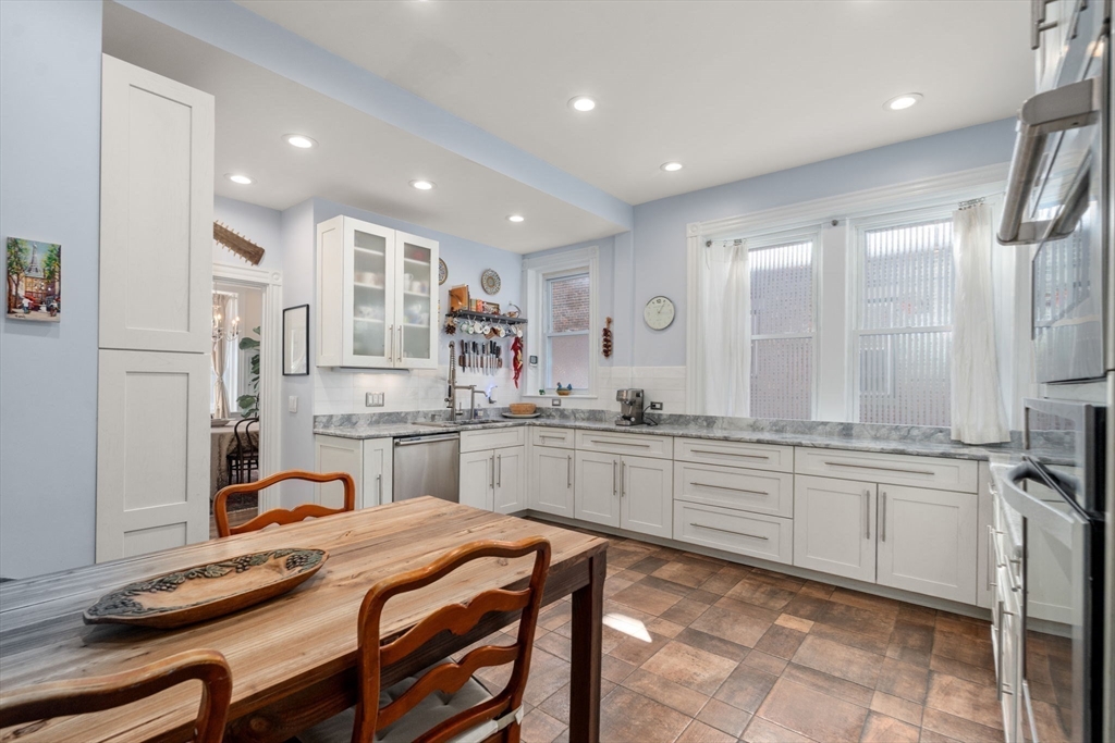 7 Parkman St # 1 Property Photo 15