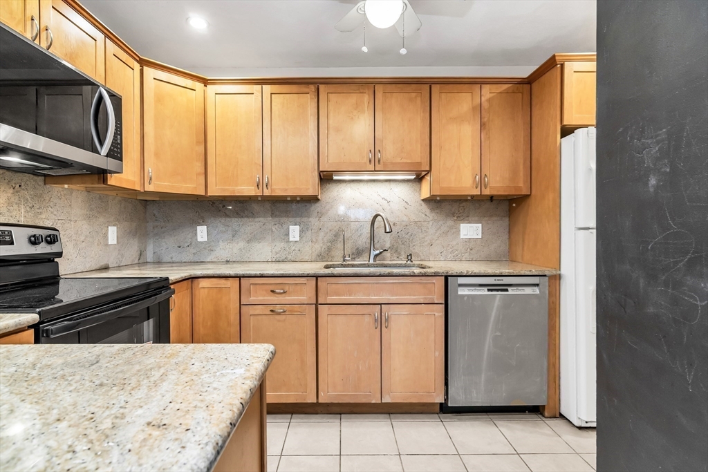 21 Margin Street # 33 Property Photo 1