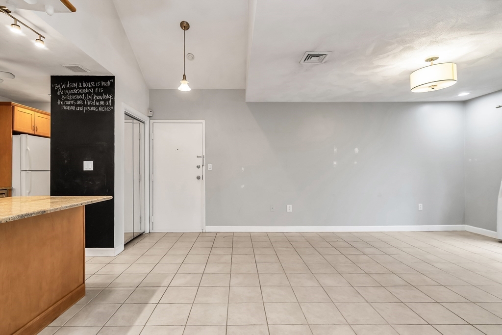 21 Margin Street # 33 Property Photo 8