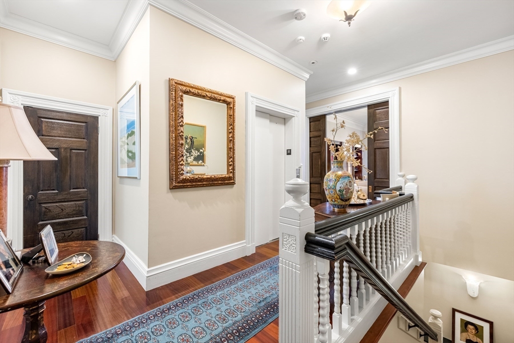 392 Marlborough St # 1 Property Photo 15